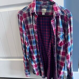 G.H. Bass & Co. Men's Plaid Shirt - Red and Blue